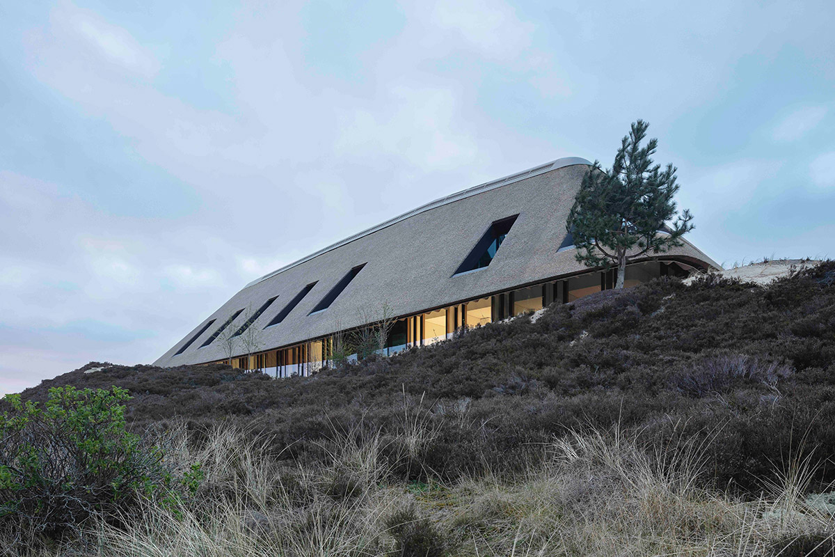 Lanserhof Sylt - Reetdach - TROPP LIGHTING DESIGN