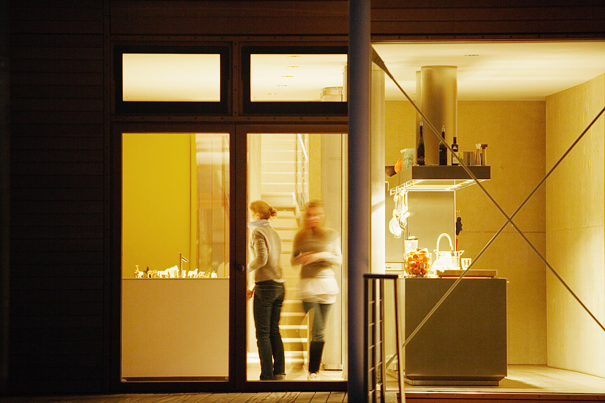 privates Wohnhaus/Architektenhaus, Düsseldorf - Küche - TROPP LIGHTING DESIGN