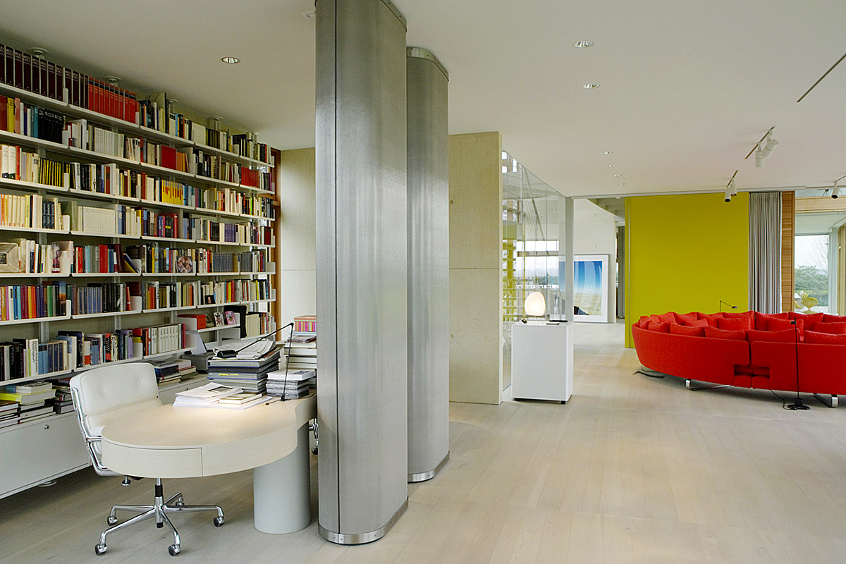 privates Wohnhaus/Architektenhaus, Düsseldorf - Bücheregale Schreibtisch Office-Bereich - TROPP LIGHTING DESIGN